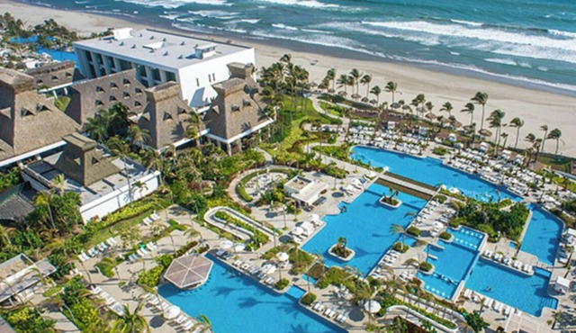 Luxury Beach Resort Master Room/Studio Mayan Palace at Vidanta, 2 Adults +2Kids