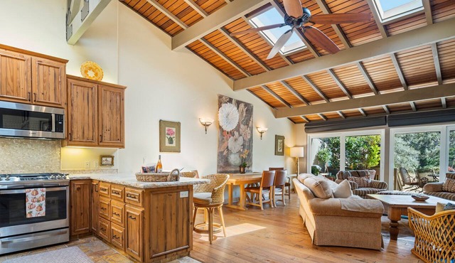 Luxury Quail Fairway Retreat