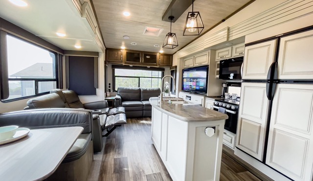 Luxury RV, with ocean views of the Mouth Of Smith River. Indoor heated pool. in Smith River