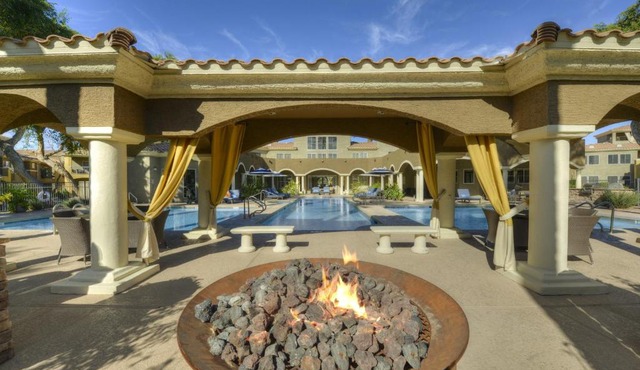 Luxury Vacation Rentals by Meridian CondoResorts in Scottsdale