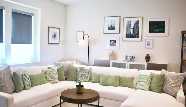 Magical Family Getaway – 3BR Retreat Minutes from Disneyland! in Anaheim