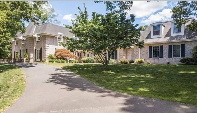 Magnificent custom built French Chateau Bungalow / Private Resort in Berlin