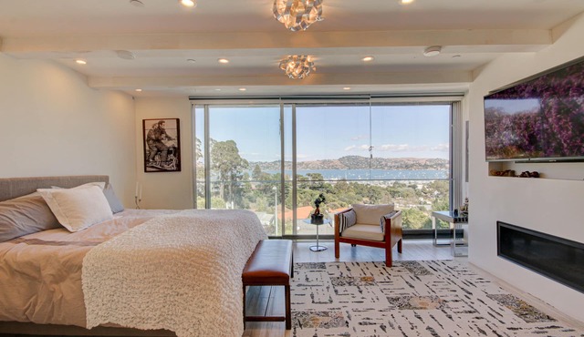 Magnificent view, spacious, fully remodel, great access, and more. in Sausalito