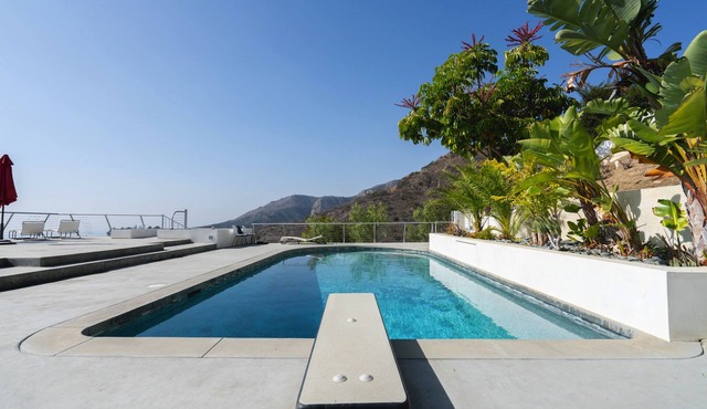 Malibu Modern Pool House