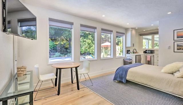 Menlo Park Studio ~ 2 Mi to Stanford University