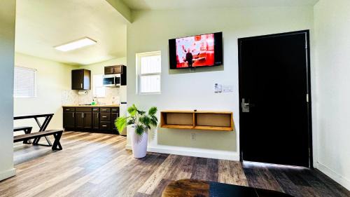 Mesquite Cabin at 22 Eleven Resort in Devine