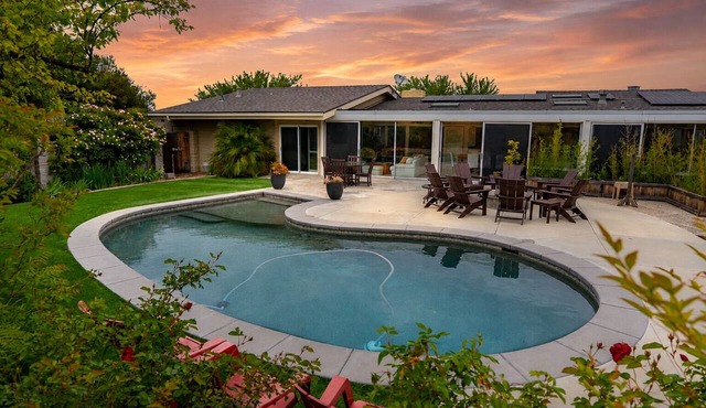 Mid-Century Hilltop + Pool | Downtown Paso Views | Above It All
