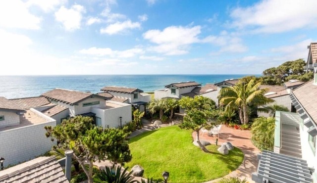 Modern 1BR Unit with Hot Tub Wave Crest at Del Mar in San Diego
