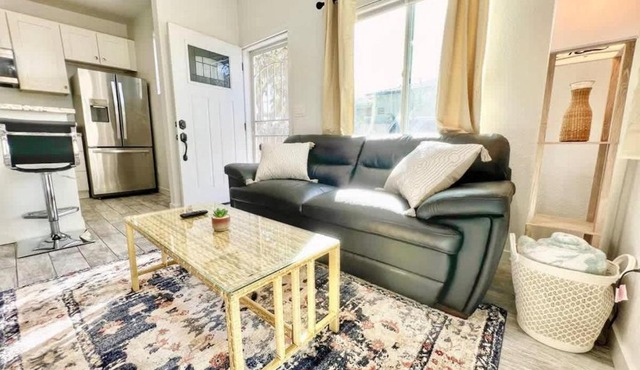 Modern Hideaway Near Balboa Park & Downtown