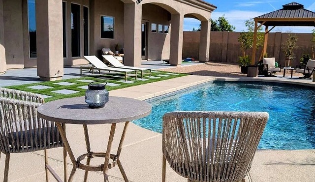 Modern, Spacious Estate Home W/Pool - Near Encanterra Country Club