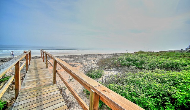Ocean Edge Get-Away in Ormond Beach