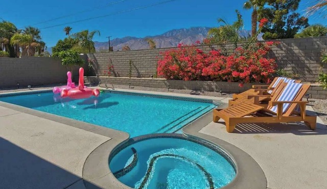 Palm Springs Oasis w/Pool & Spa in Palm Springs