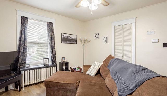 Peaceful 2BR w/Zen Room in Shillington