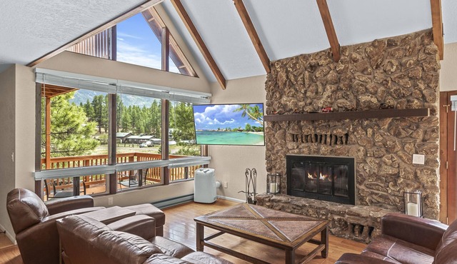 Peaceful Forest Retreat· Hot Tub · Sauna · Views
