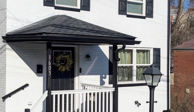 Pittsburgh #GoadLife - Local Art - Family/Dog/Business Friendly - Patio BBQ in Pittsburgh