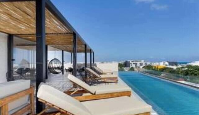 Playa del Carmen Studio|Steps away from the Ferry+Rooftop