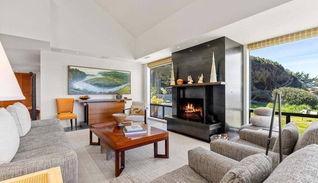 Premium 1 acre oceanfront property