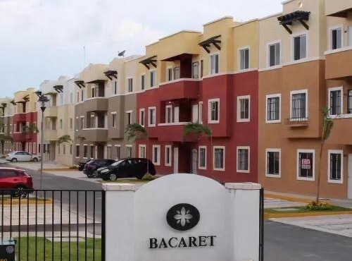 Pretty Apartment HOEStel Bacaret!