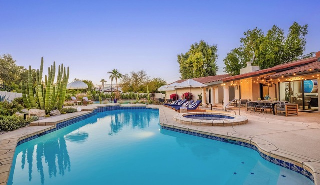 Prime Location, Sparkling Pool, Relaxing Spa, Fun Sports Court, and Much More!