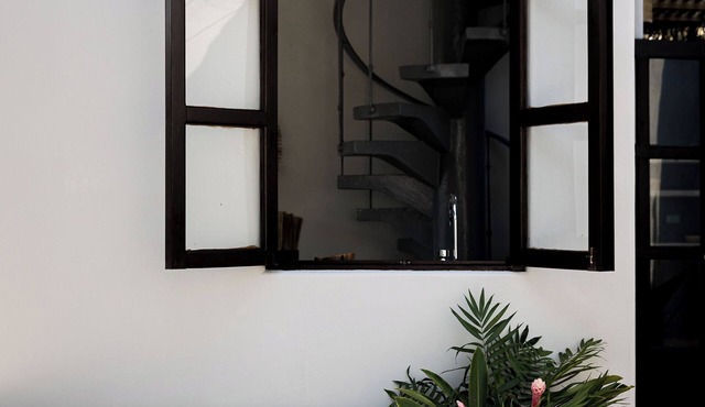 Private Pool, Chic, Step’s from beach in beautiful Puerto Escondido - WiFi, AC