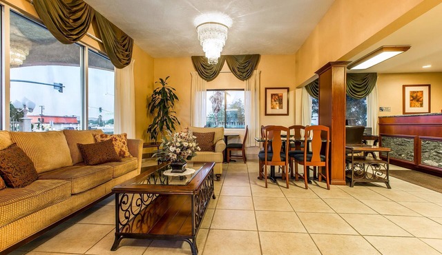Quality Inn Near China Lake Naval Station