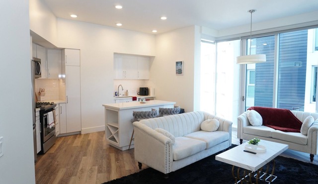 Rare Find: Expansive Luxury 3-Bedroom Haven in the Middle of Downtown San Diego