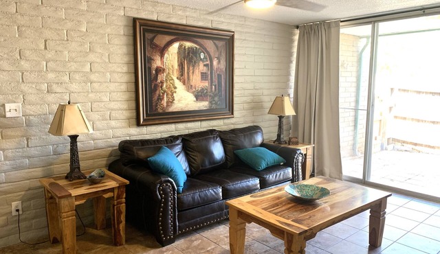 Remodeled Condo across from the Pool!