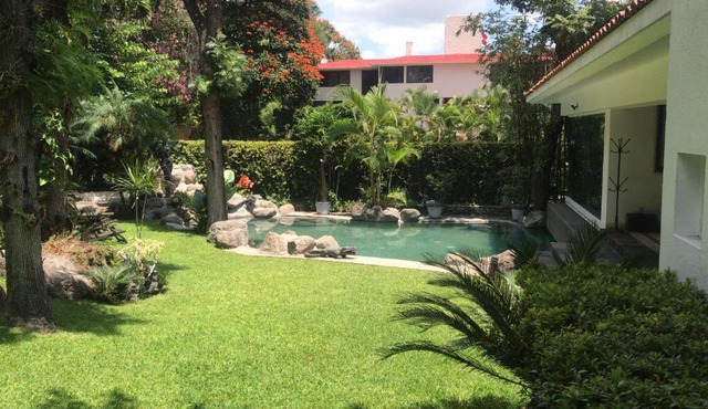 Residencia Lago, Exquisito JARDÍN Maduro 10pp