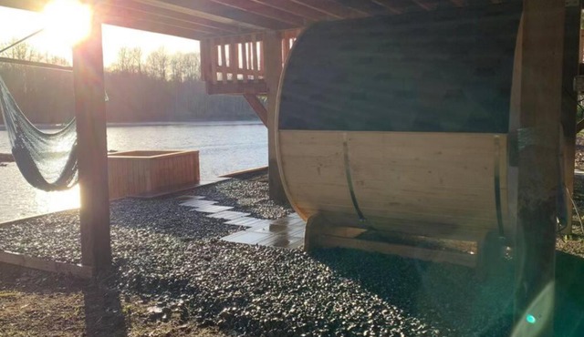 Riverfront Getaway on the Wild and Scenic in Sedro-Woolley