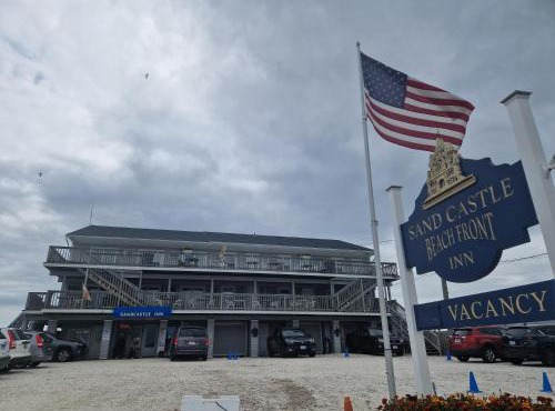 Sandcastle Beachfront Inn in Westerly