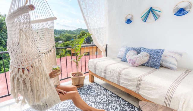 Sayulita Boutique Suites - Pool Access, Kitchen, Walk to Beach