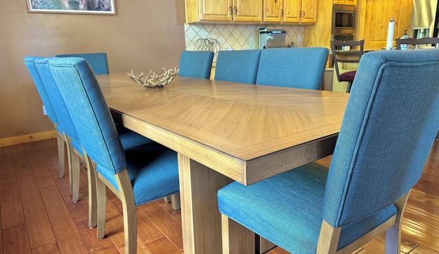 Spacious 5-bedroom cabin in pleasant Prescott with AC