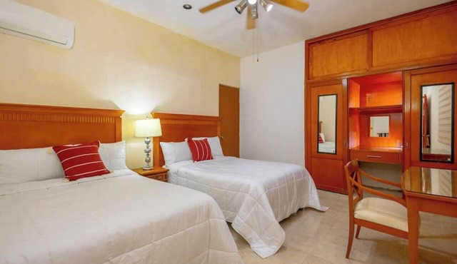 Spacious Double Bedroom | Pool, Gym & Terrace