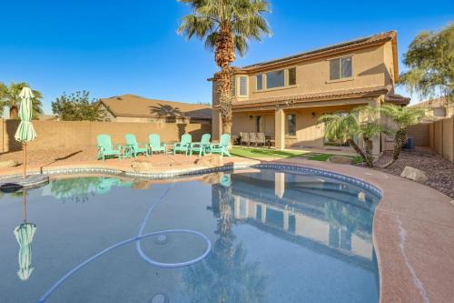 Spacious San Tan Valley w/Private Outdoor Oasis in San Tan Valley