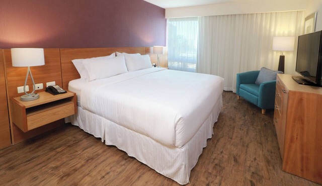 Staybridge Suites Guadalajara Expo by IHG