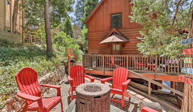 Steps to Lake: Cabin w/Deck in Lake Arrowhead