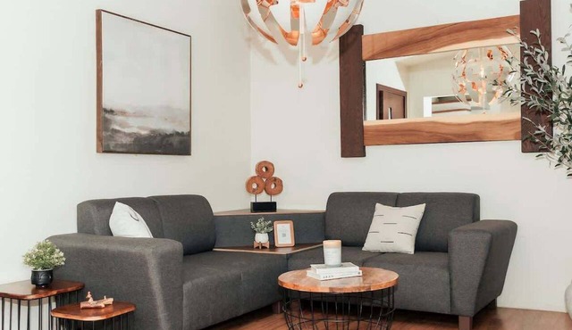 Studio 112 - Stay in Style, Stay Central
