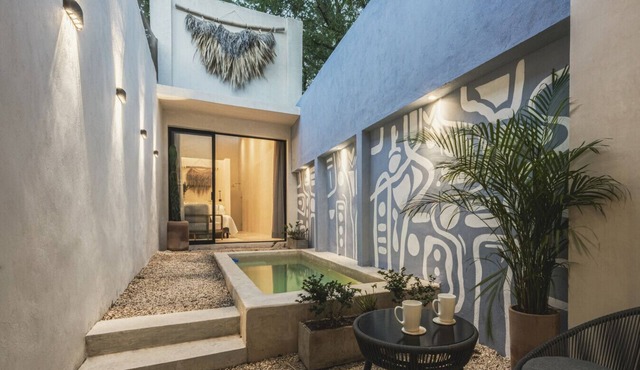Stylish Home in Downtown Merida – A Serene Escape with Great Access