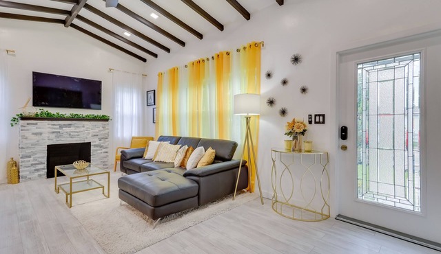 Stylish Miami Home: 2 Mi to Intracoastal Waterway! in Miami