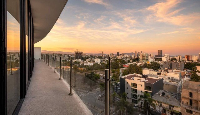 Stylish Retreat in the Heart of Providencia