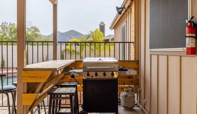 Summer Discount! Beautiful backyard Oasis with views in Phoenix