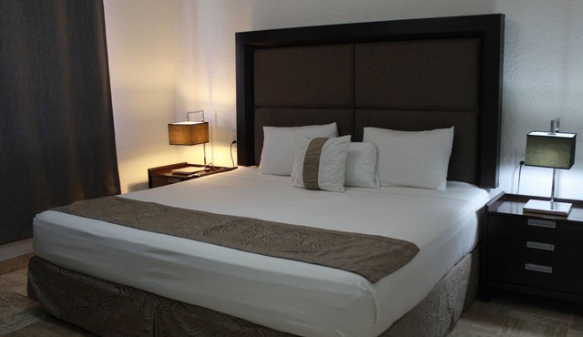 Sunlight Hotel in Cancun