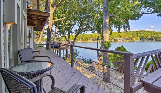Sunrise Beach Waterfront Estate Great for Families in Sunrise Beach