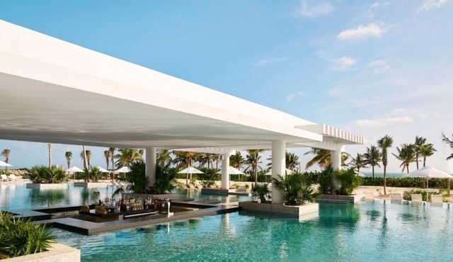Swim-Out Beach Escape Near Isla Mujeres Ferry Access