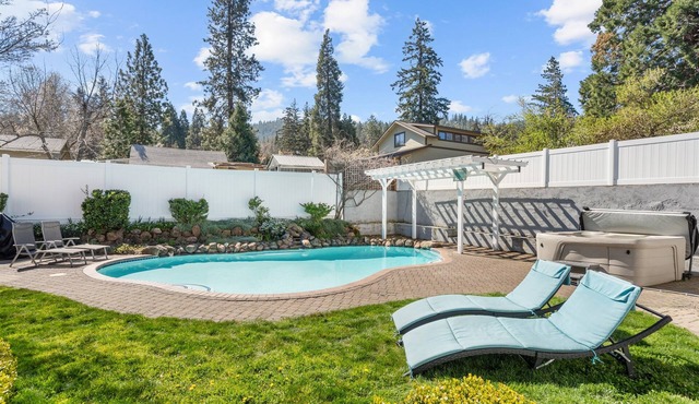 The Ashland Social | Entire Estate in Ashland