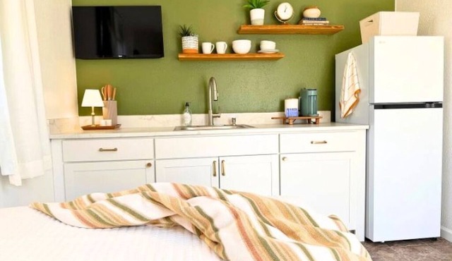 The Desert Gem: Private Casita in a Quiet Cul-De-Sac