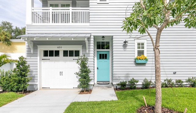 The Gertrude * 3 min walk to Downtown Mt. Dora! in Mount Dora