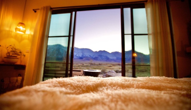 The LONEWEST Retreat in the Eastern Mountain Sierras