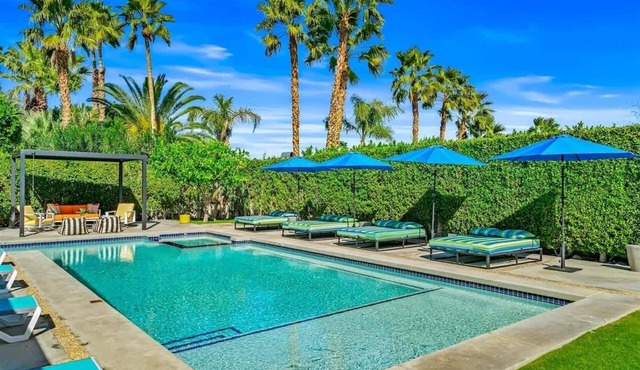 The Stunning Acacia in Palm Springs