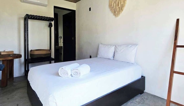 Tranquil Hotel w/Pool & Hammock in La Punta